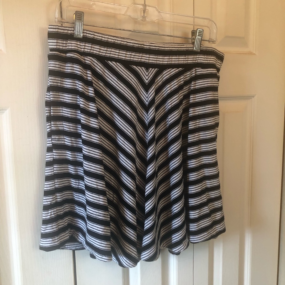 LOFT Black and White Striped Skater Skirt